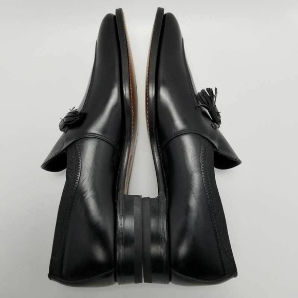 Johnston & Murphy Men Loafer Tasseled Leather Shoe - Picture 4 of 10